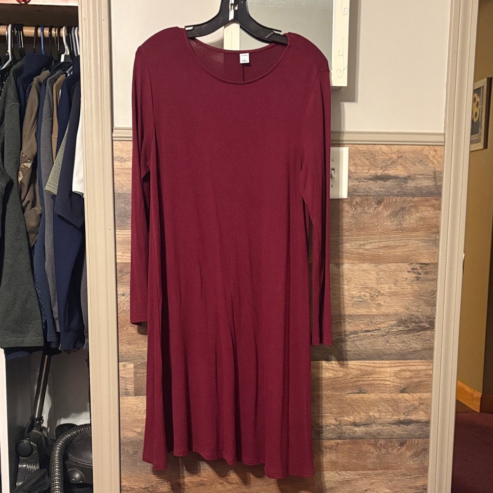 Old Navy Deep Red Long Sleeve Dress
